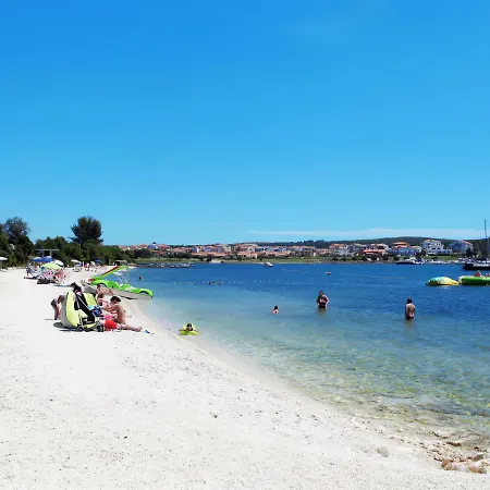 With A Parking Space Banjole, - 14391 Apartamento Pula
