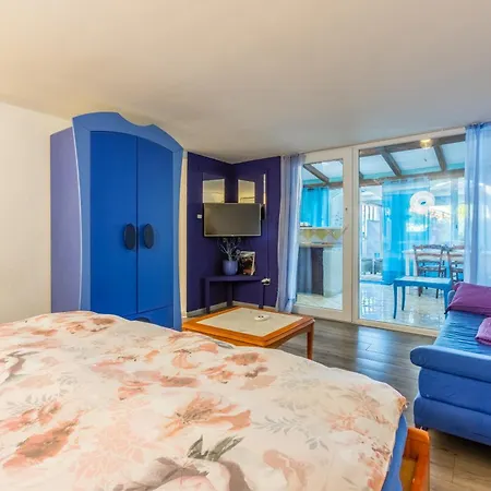 With A Parking Space Banjole, - 14391 Apartment