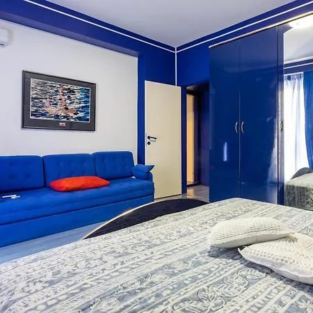 With Parking Space Banjole, - 14391 Apartamento
