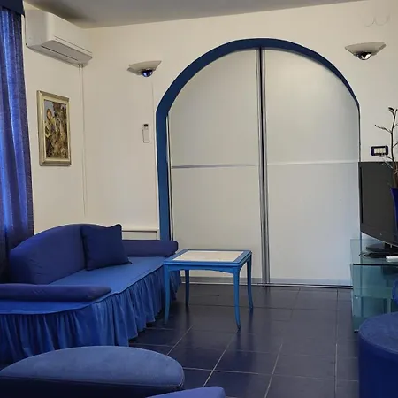 Apartamento With Parking Space Banjole, - 14391 Pula